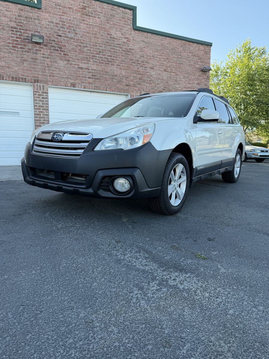 2014 Subaru Outback 2.5i Premium