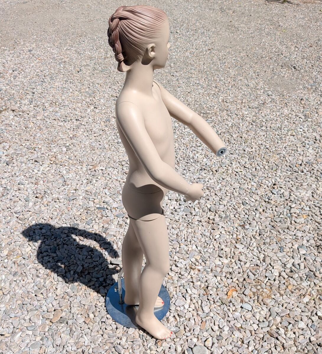 Mannequin, Youth Female Girl. Store Display, Realistic Face. Missing Hand