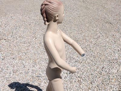 Mannequin, Youth Female Girl. Store Display, Realistic Face. Missing Hand