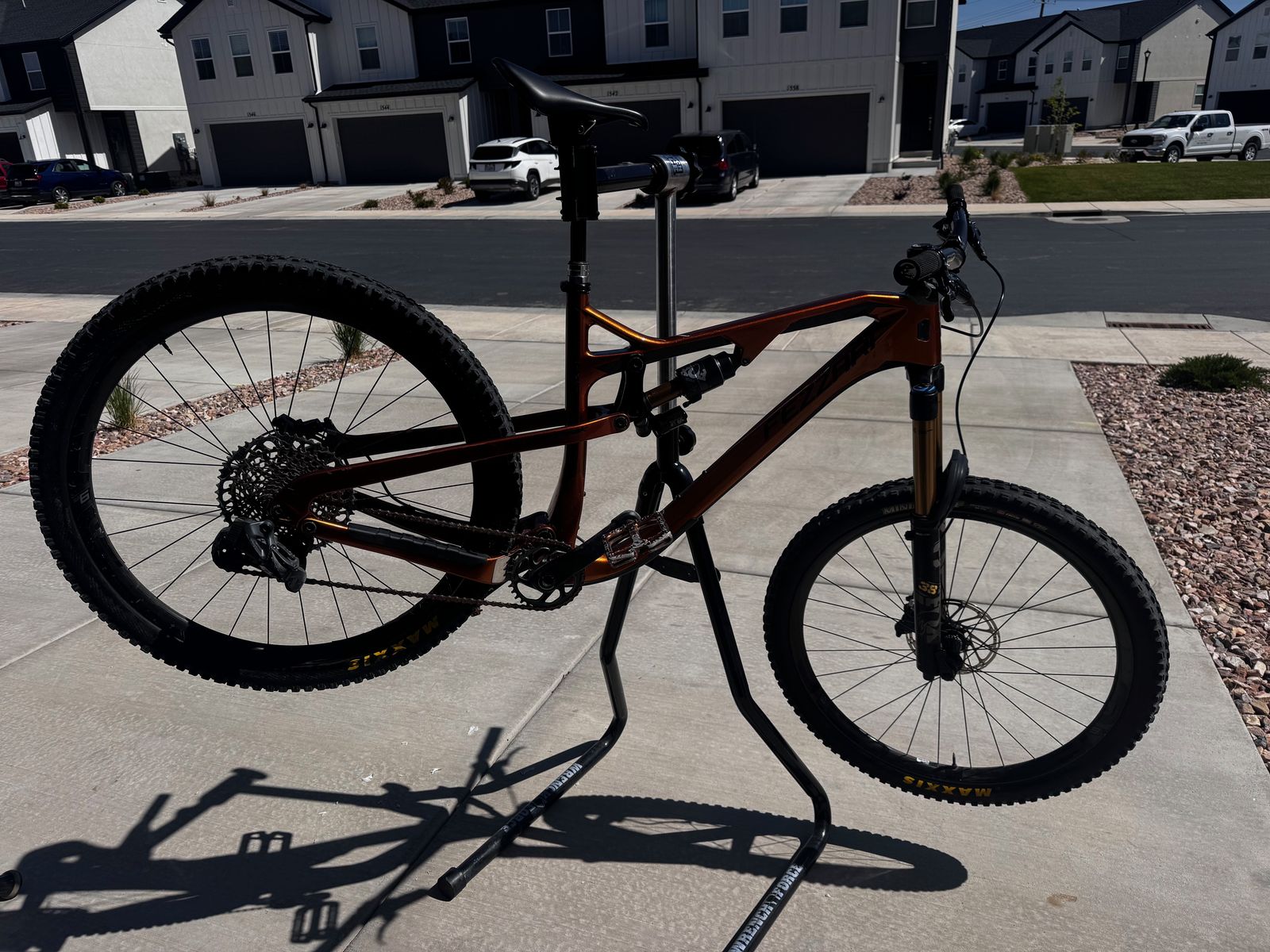 2021 Fezzari La Sal Peak Team Edition XL