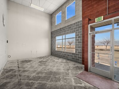 Warehouse in WJ with 3PHASE!