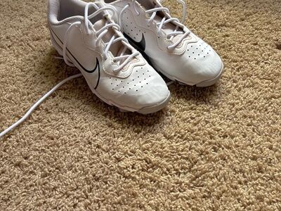 Nike Baseball Cleats Size 5.5