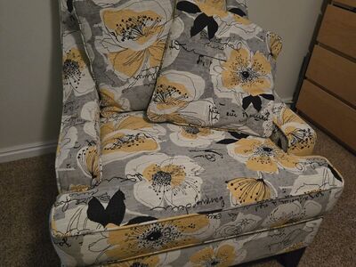 Gray & Yellow Floral Armchair with Four Pillows
