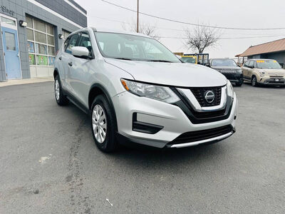 2019 NISSAN ROGUE S
