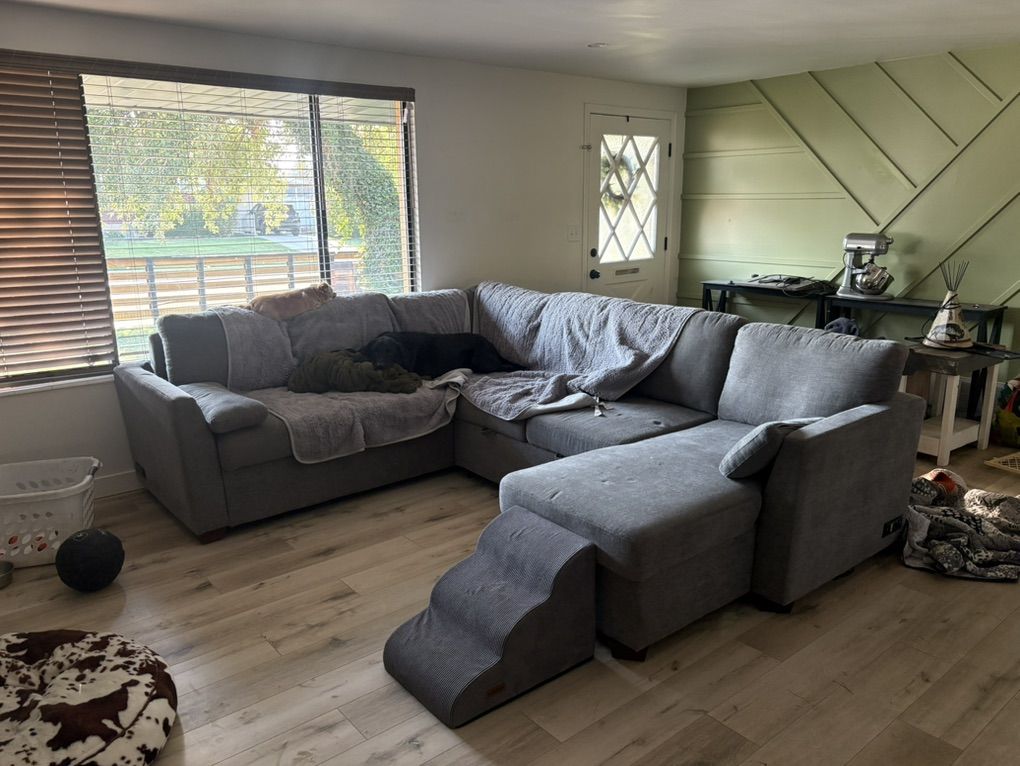 Sectional Sofa