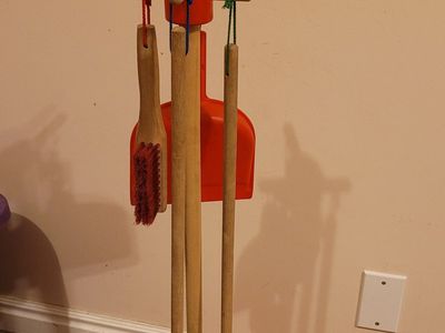 Melissa and Doug cleaning set