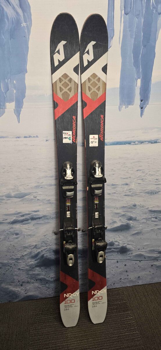 Used Nordica NRGY 100 Ski 161cm w/ Tyrolia SP12 Adjustable Binding