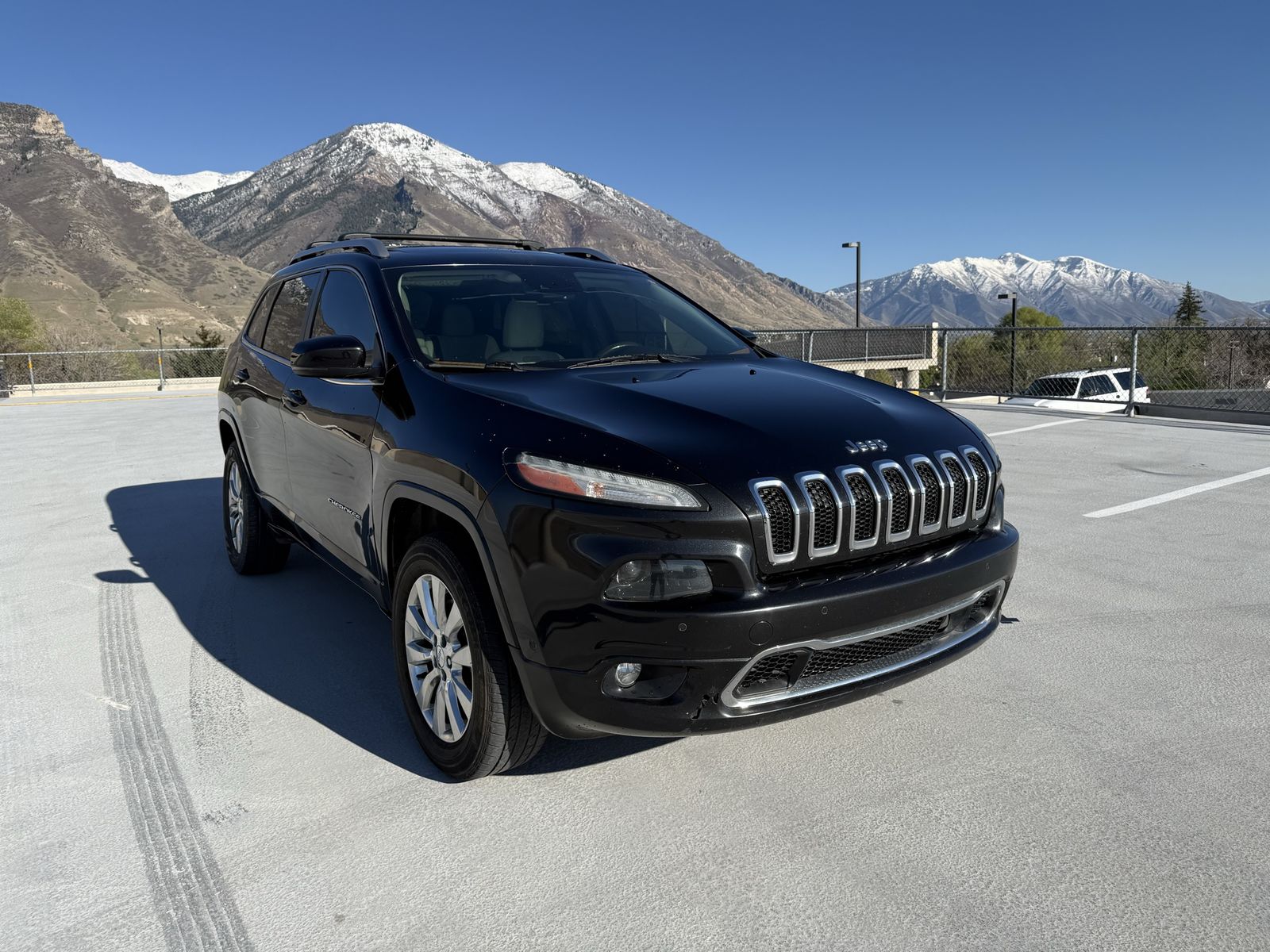2016 Jeep Cherokee Overland