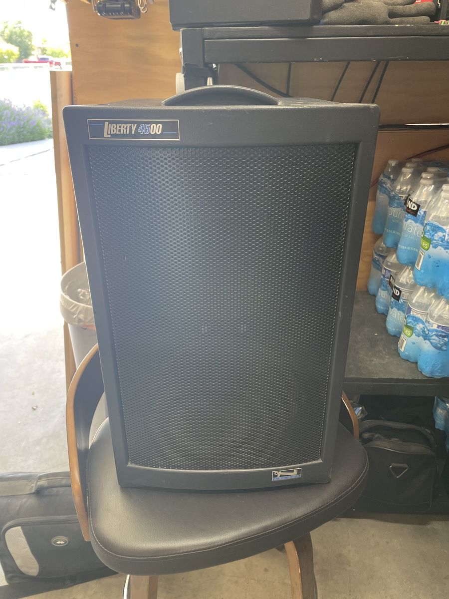 Liberty Powered PA Speaker 22” tall X 13” wide with mic