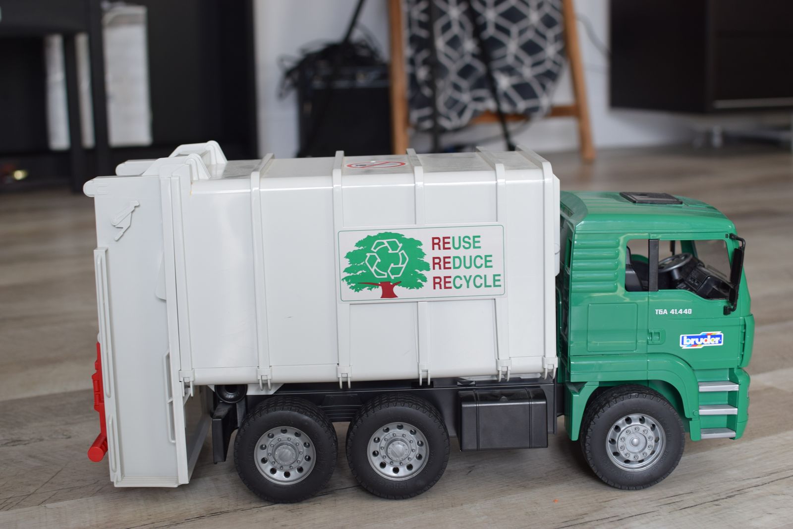 Bruder Garbage Truck