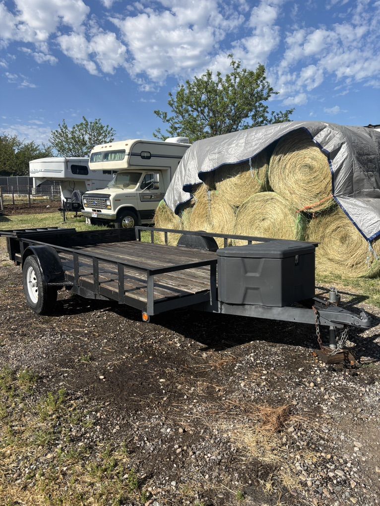 Trailer