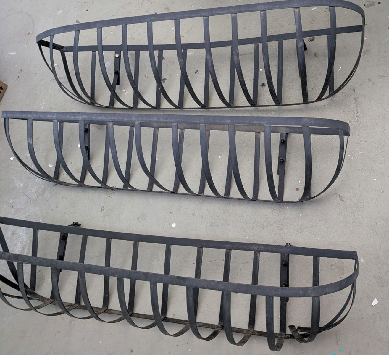 Heavy-Duty Metal Window Flower Planter Boxes / Wall Mount Planters