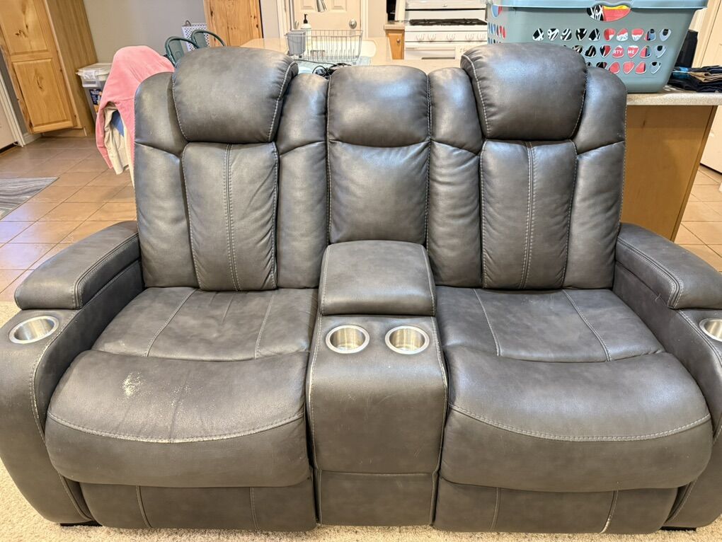 Electric Reclining Couches