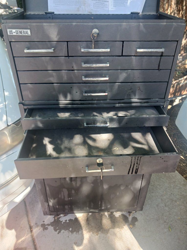 Main image 4