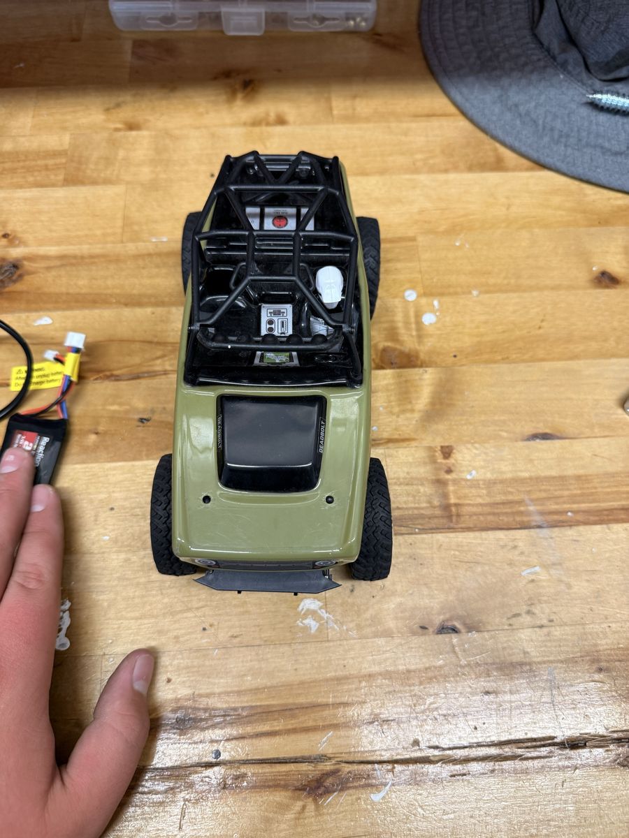 Rc rock crawler