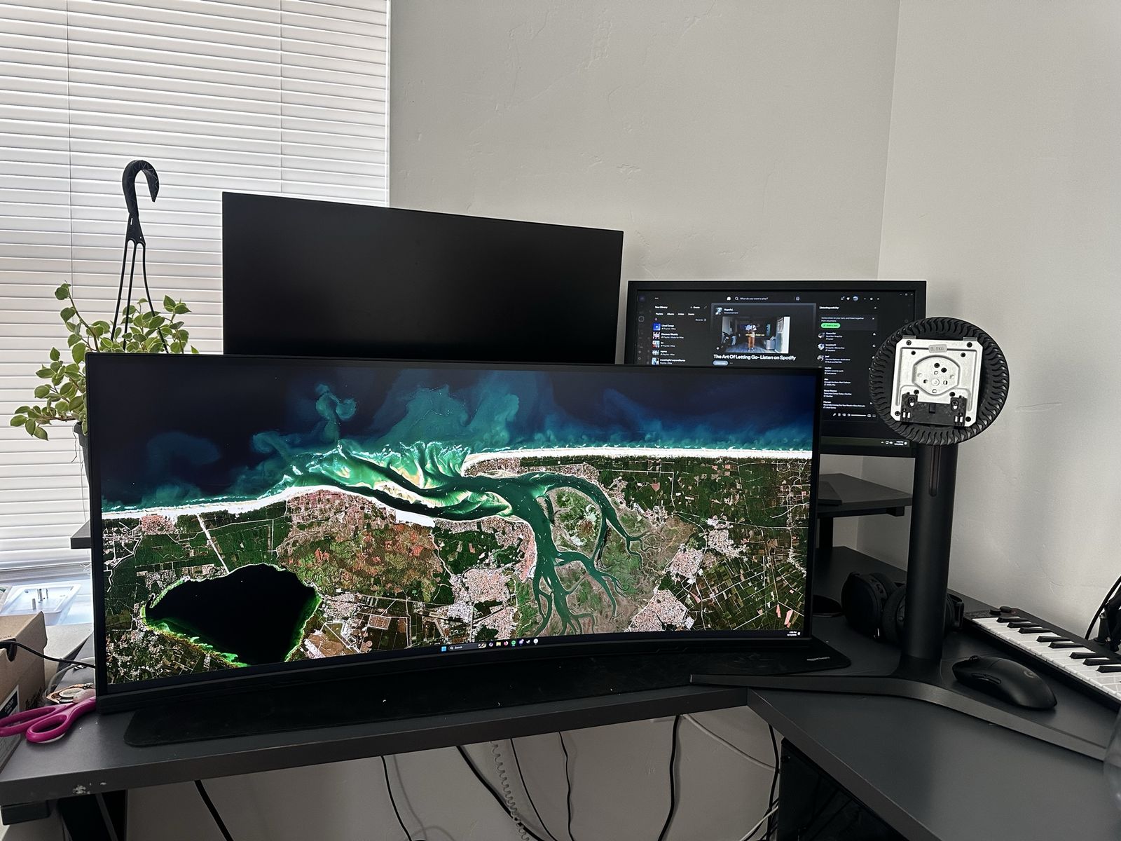 38" 4k 75hz curved gaming monitor
