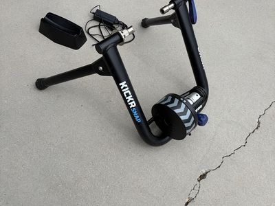Wahoo KICKR Snap Smart Bike Trainer with Power Supply and Wheel Block