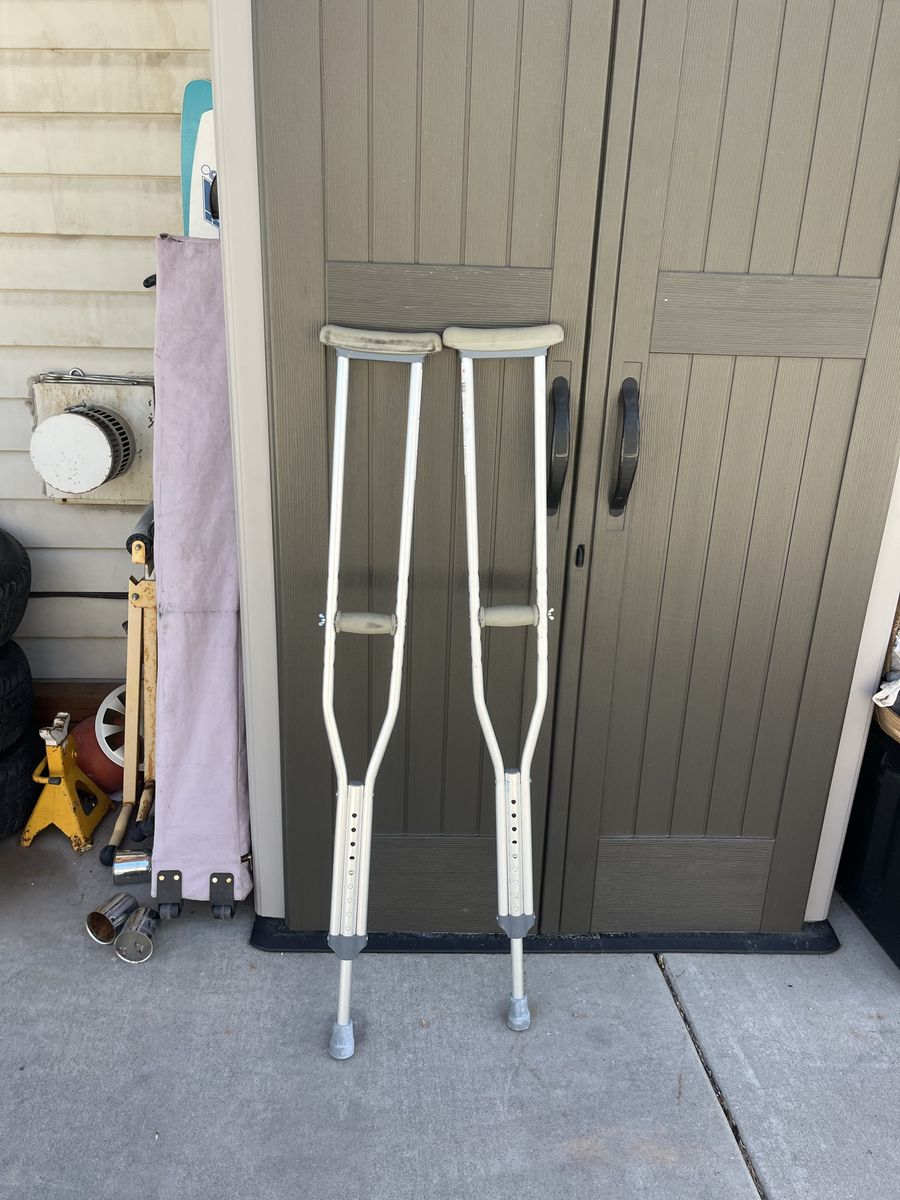 Crutches