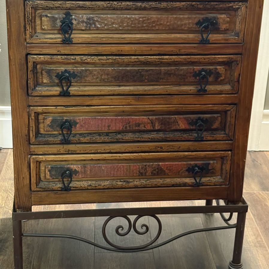 Cabinet/ small dresser/ night stand