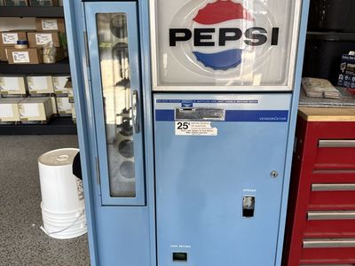 Vintage Pepsi Vendorlator Bottle Vending Machine