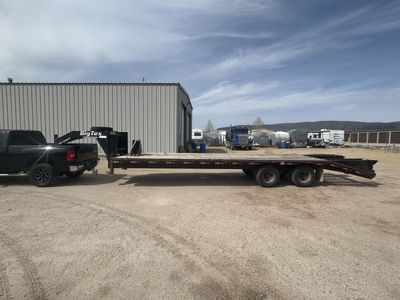 2006 Big Tex 30’ goose neck trailer
