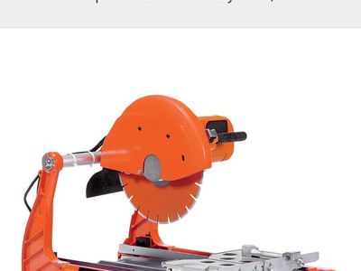 Brick Saw CC300 in the box