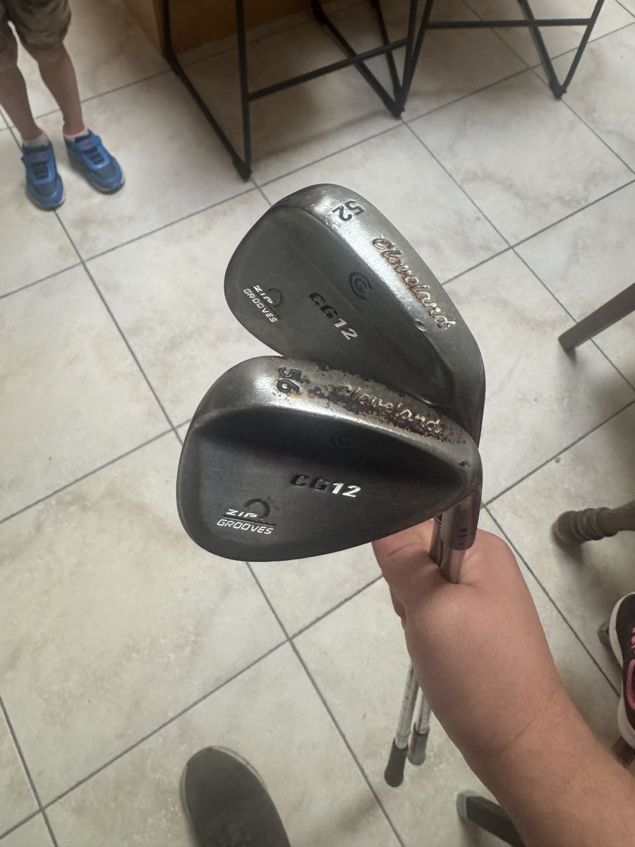 Matching Cleveland CG12 Wedge Pair (52° and 56°) - Zip Grooves