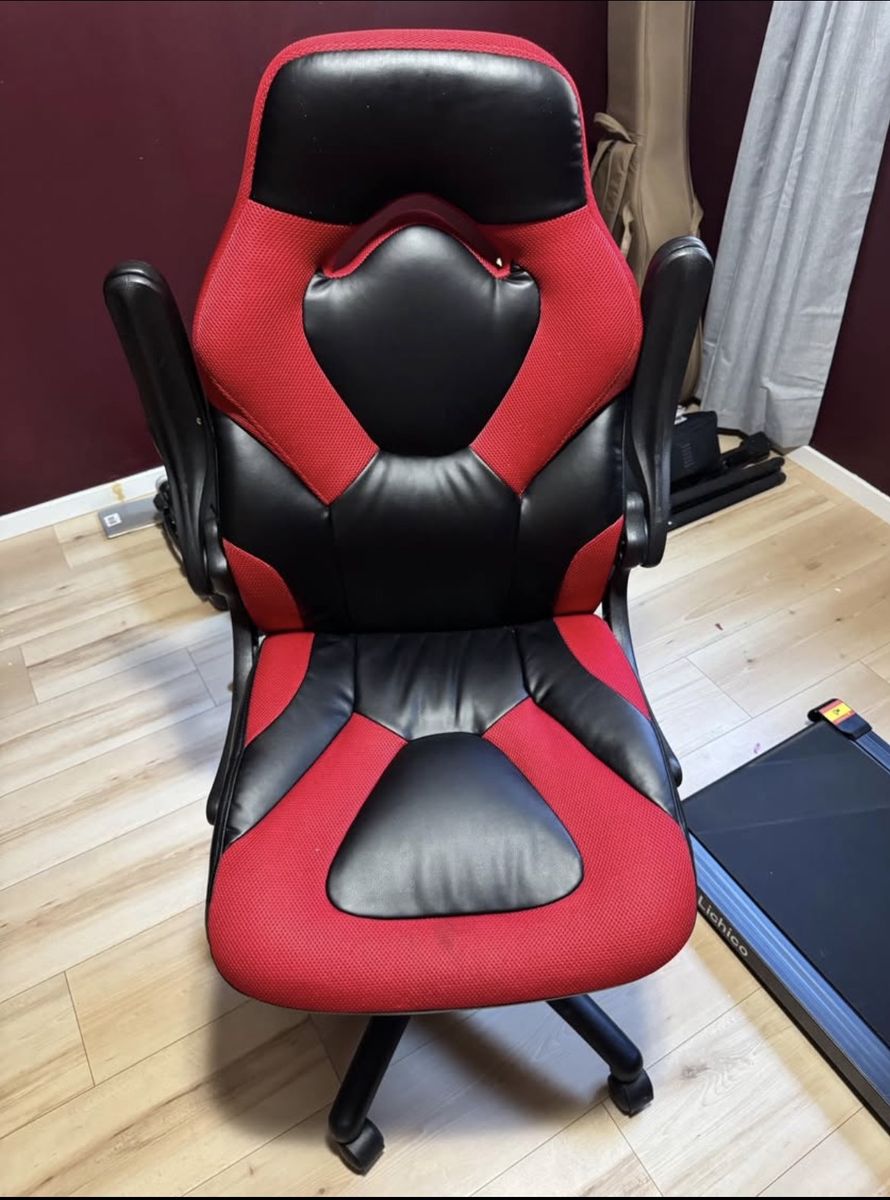 Red & Black Gaming Chair