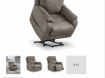 Dual motor power lift chair with heat and massage