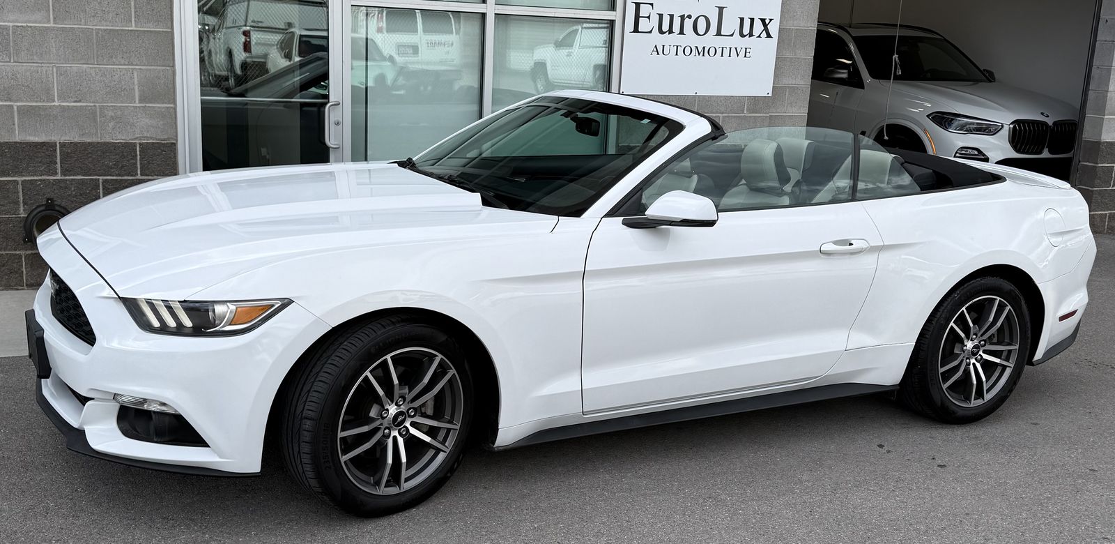 2016 FORD MUSTANG EcoBoost Premium