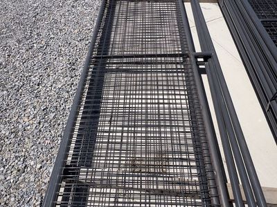 *FINAL STOCK* WIRE FILLED GATES