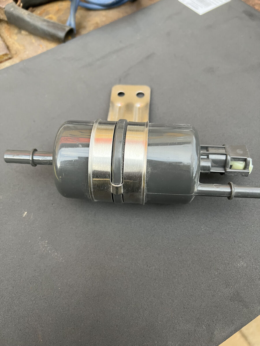 Act FAST! 1998 Grand Cherokee Fuel Filter at UNBEATABLE Prices!