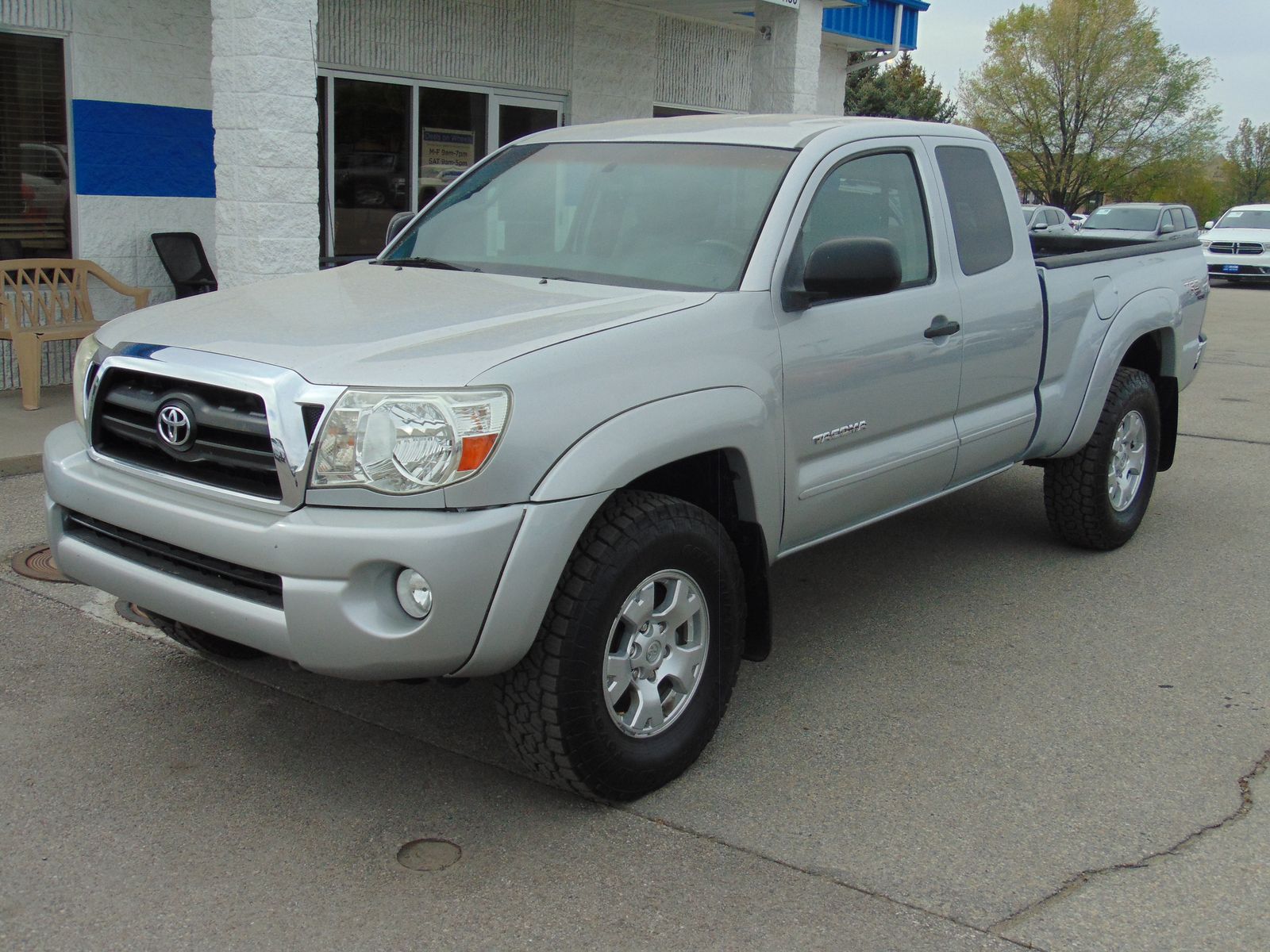 2005 TOYOTA TACOMA V6