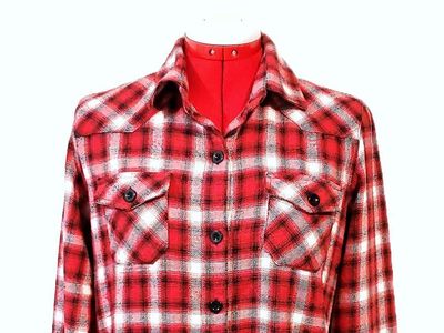 “Molokai” Women’s Red Plaid Button-up Shirt – Size S