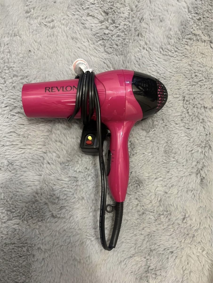 Blow dryer