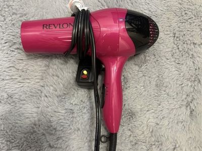 Blow dryer