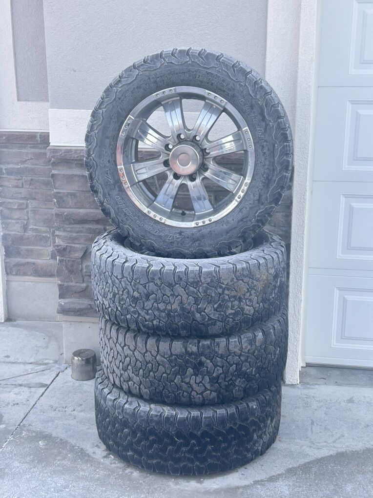 Chrome 20 Wheels And Tires 8X6.5