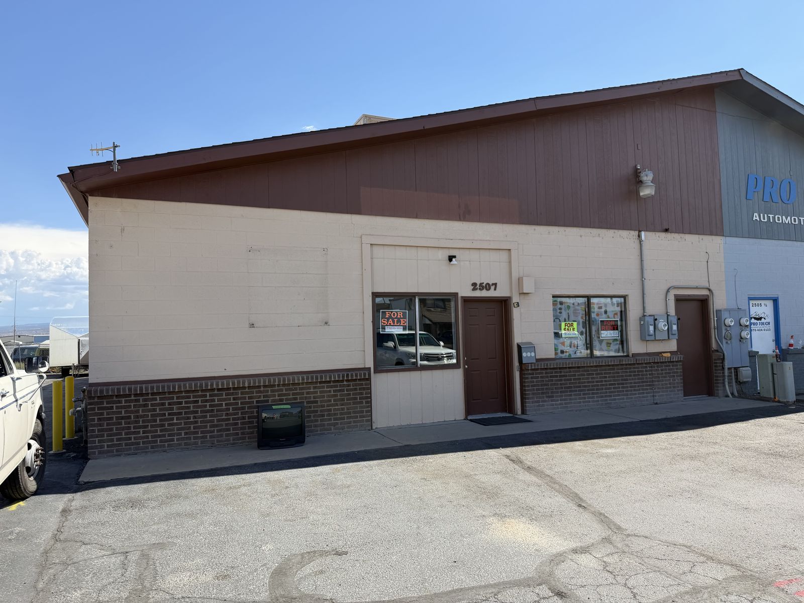 Warehouse-Office Building