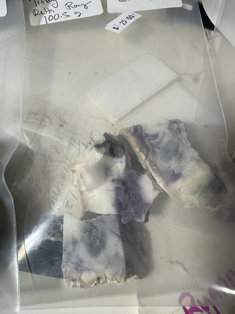 Main image 6