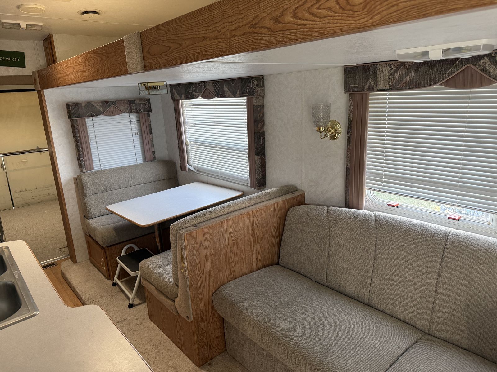 1999 Patio Hauler 40ft Fifth Wheel
