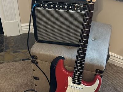 Fender Squier Strat with Fender Frontman Amp