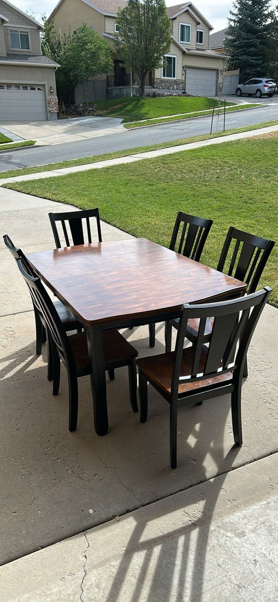 7-Piece Wood Dining Set with Extension Leaf