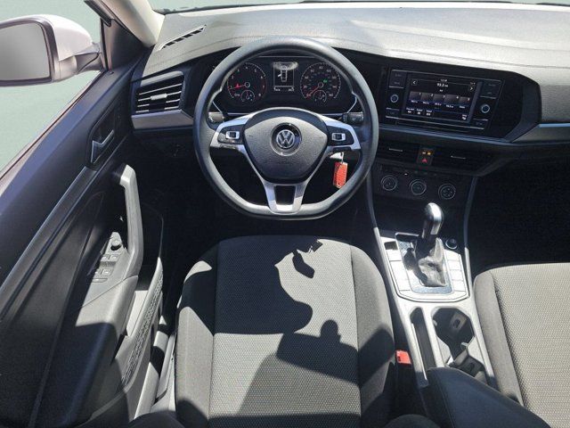 Main image 4