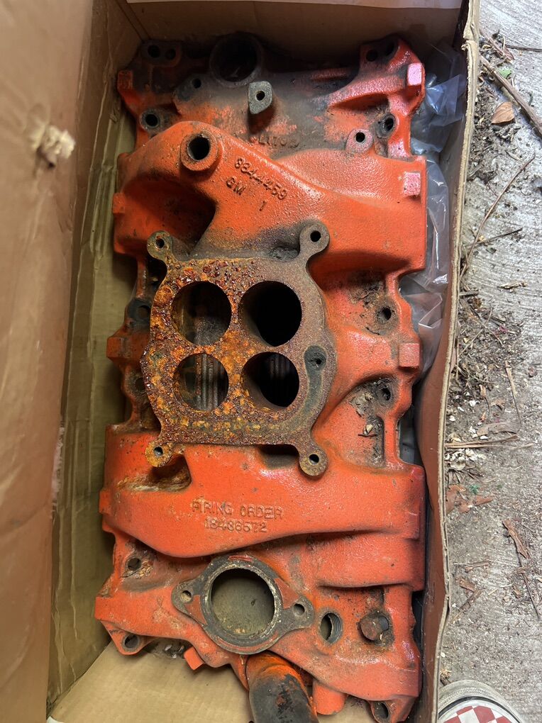 Chevy Impala ManiFold