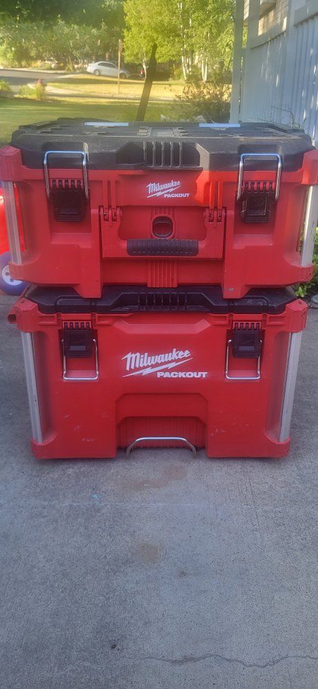 Milwaukee Packout Rolling Tool Box Stack with Large Tool Box