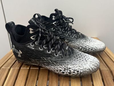 Under Armour Spotlight Clone MC Women's Football Cleats - Size 7.5