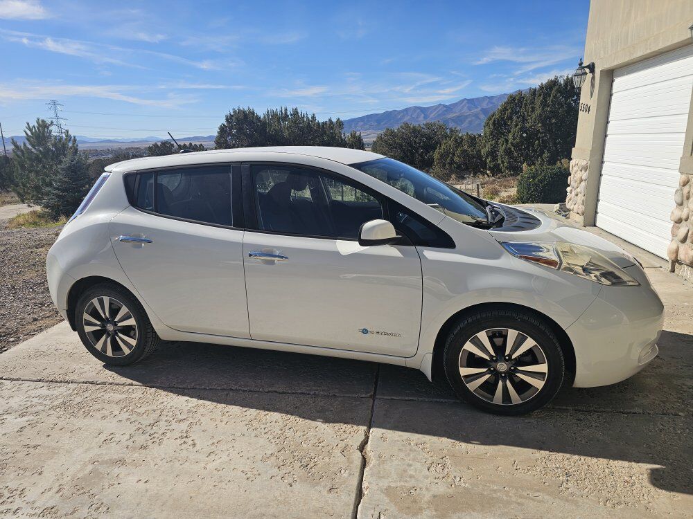 2015 Nissan Leaf 