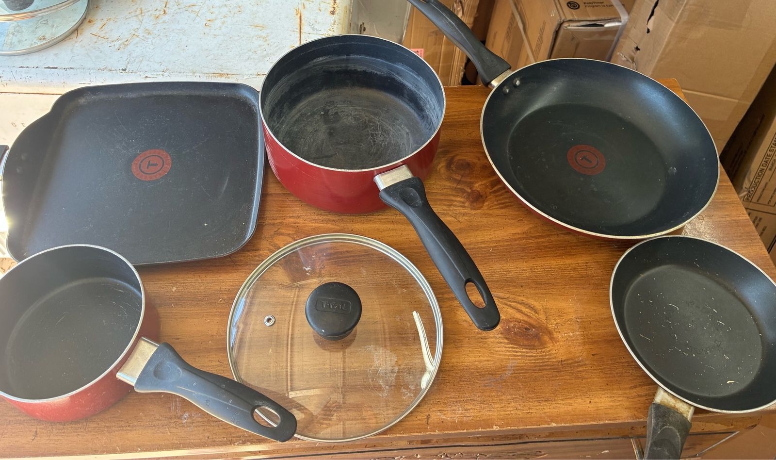 T-Fal Non-Stick Cookware Set: Frying Pans, Saucepan, Griddle & Glass Lid