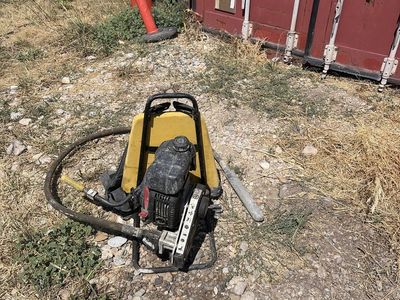Gas-Powered Backpack Concrete Vibrator with Flexible Shaft
