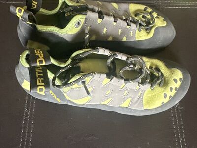 Climbing Shoes